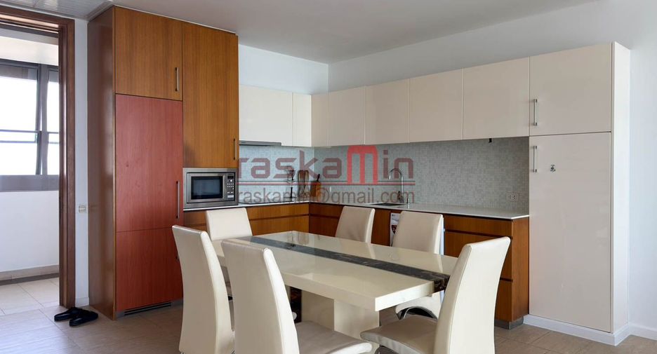 Condo en venta de 3 habitaciones en North Pattaya, Pattaya