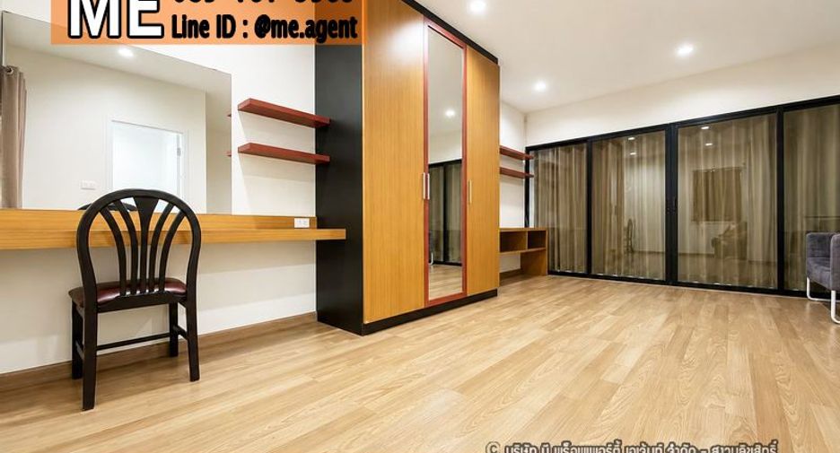 For rent 3 bedrooms townhouse in Suan Luang, Bangkok