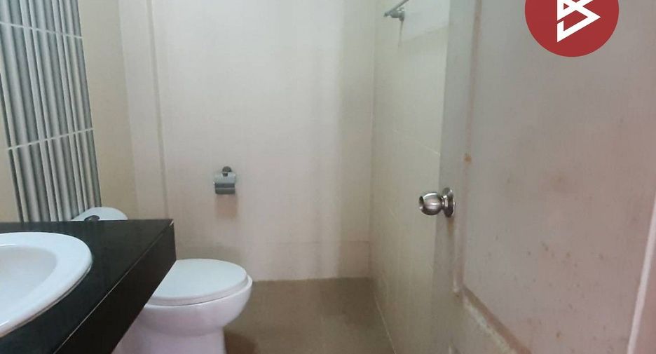 For sale 3 bedrooms townhouse in Si Racha, Chonburi