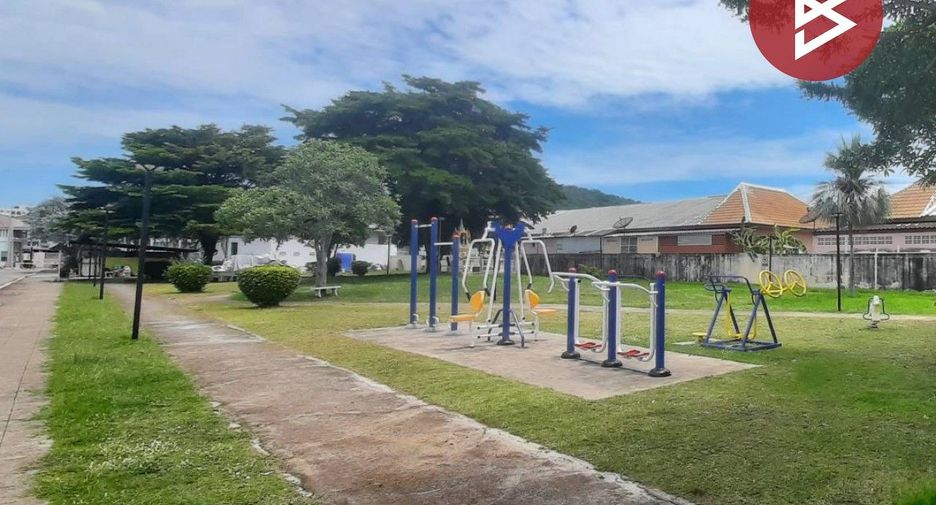 For sale 3 bedrooms townhouse in Si Racha, Chonburi