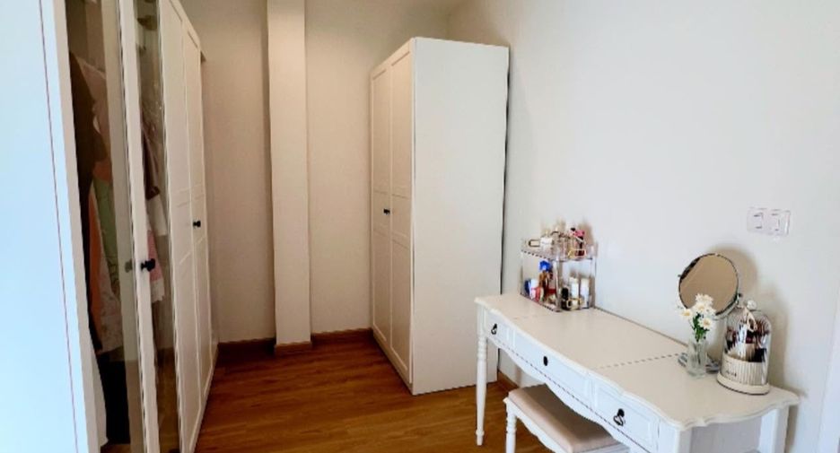 For sale 4 bedrooms house in Mueang Chiang Mai, Chiang Mai