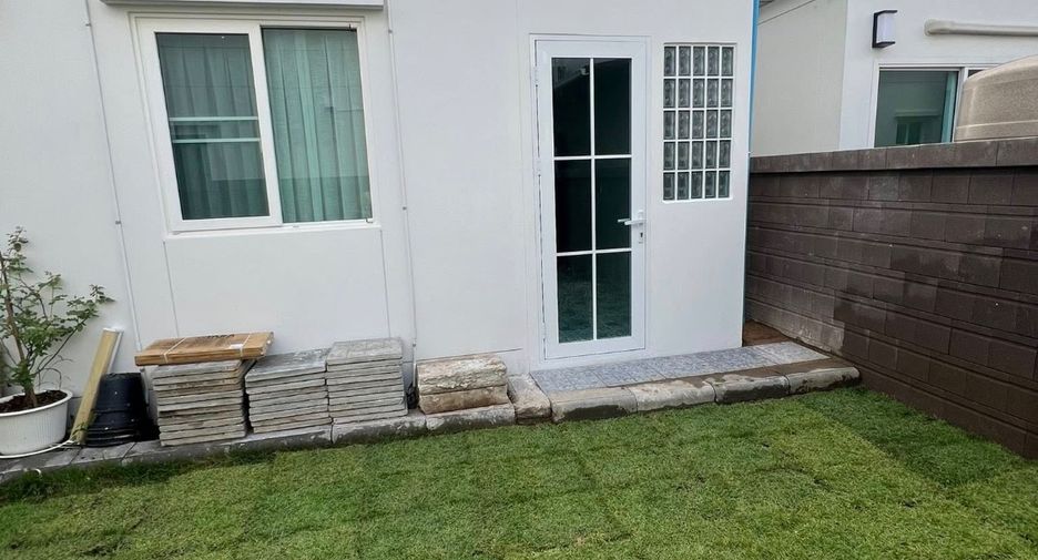 For sale 4 bedrooms house in Mueang Chiang Mai, Chiang Mai