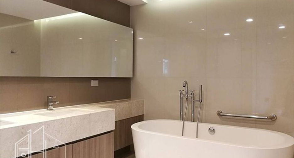 For rent 2 ベッドルーム condo in Watthana, Bangkok