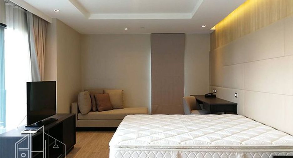 For rent 2 ベッドルーム condo in Watthana, Bangkok