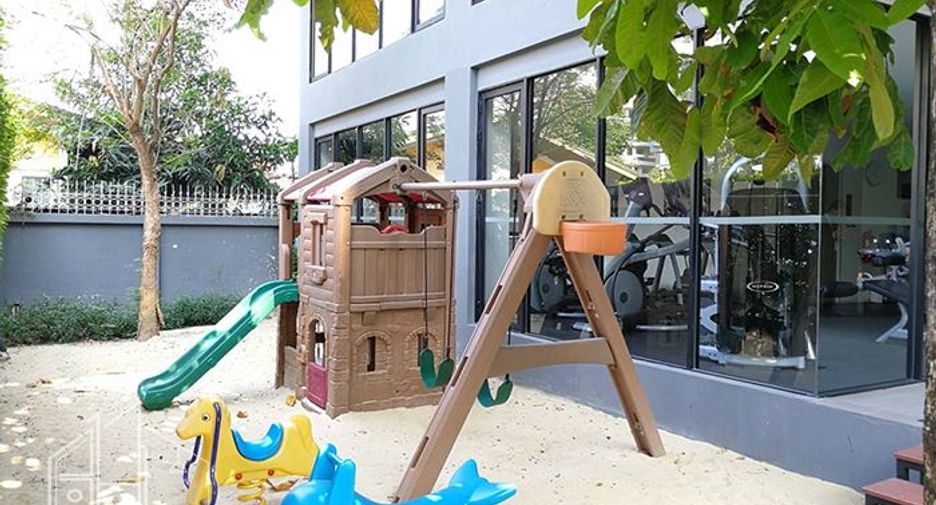 For rent 2 ベッドルーム condo in Watthana, Bangkok