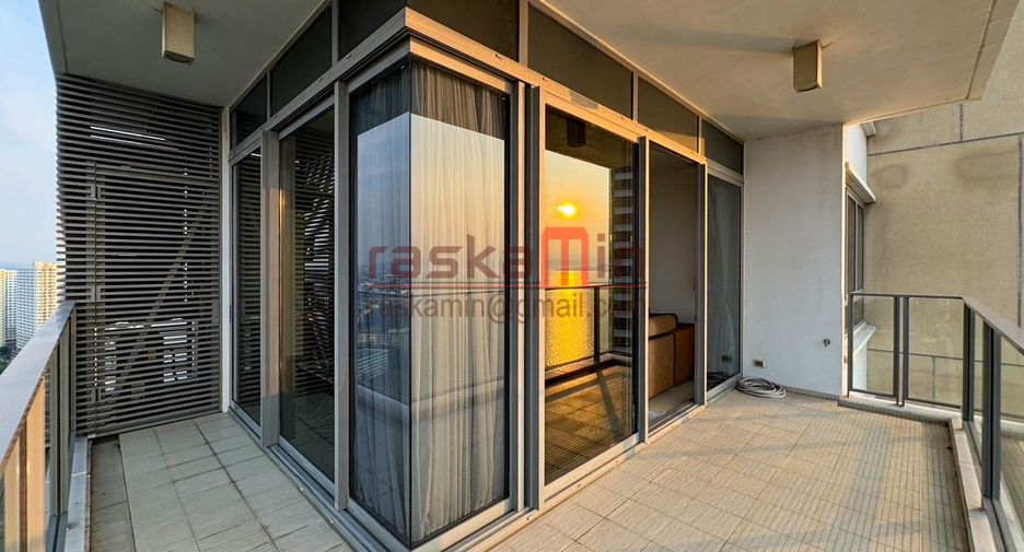 Condo en alquiler de 3 habitaciones en North Pattaya, Pattaya
