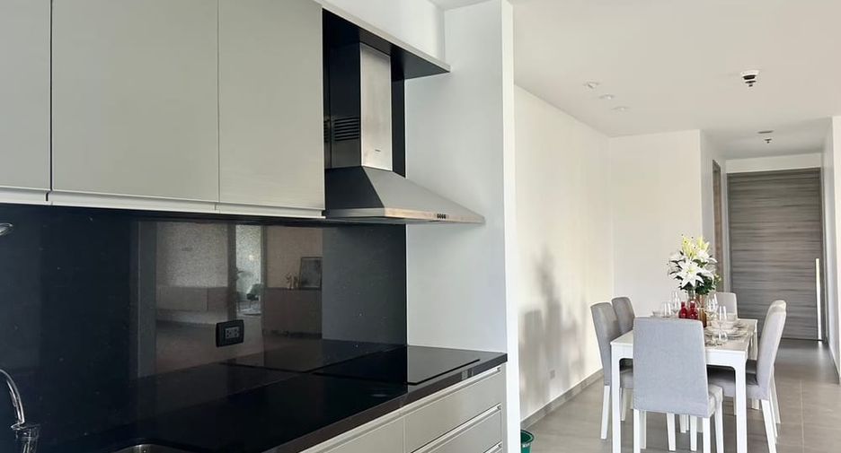 For rent 2 bedrooms condo in North Pattaya, Pattaya