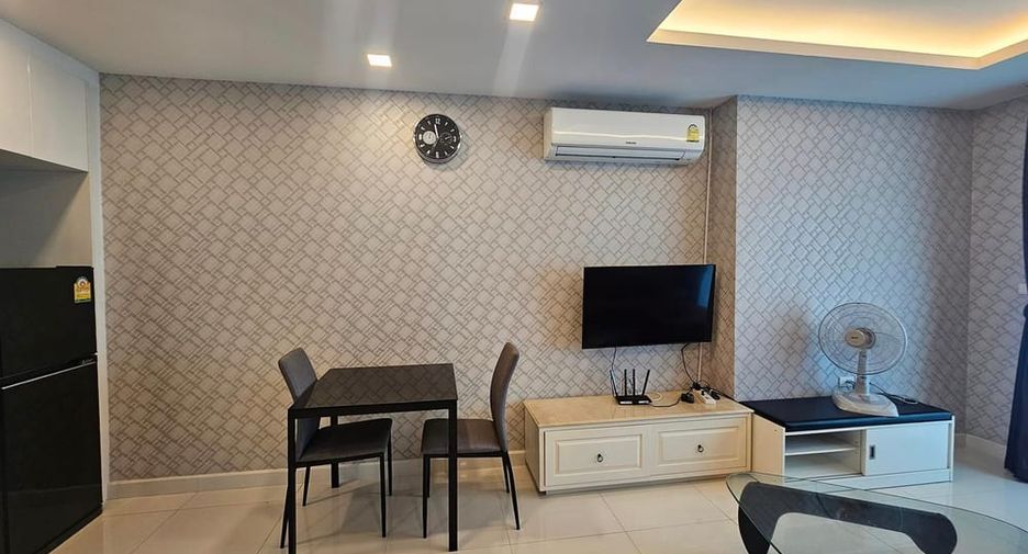 For rent 1 bed condo in Pratumnak, Pattaya