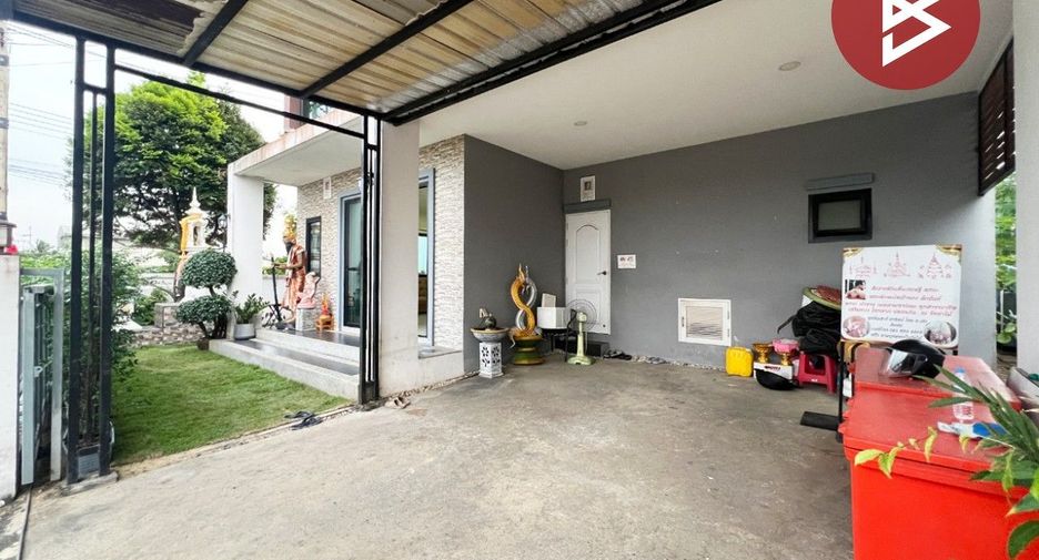 Haus zum Kauf mit 3 Zimmer in Phutthamonthon, Nakhon Pathom