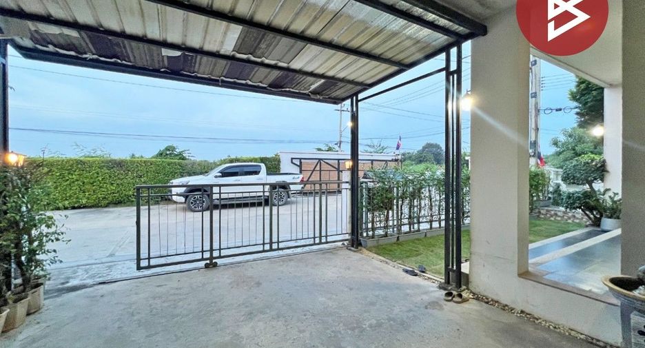 Haus zum Kauf mit 3 Zimmer in Phutthamonthon, Nakhon Pathom