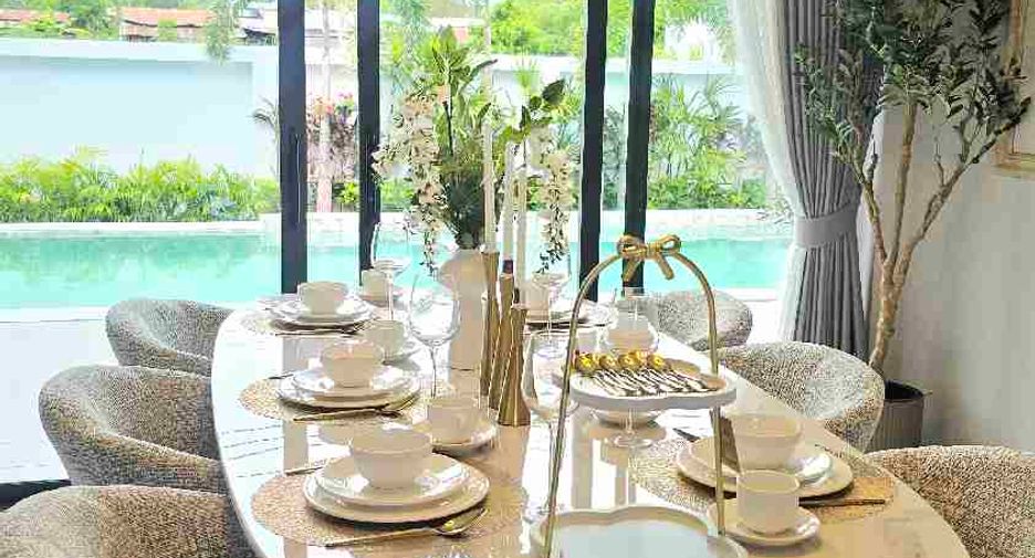For sale 4 bedrooms house in East Pattaya, Pattaya