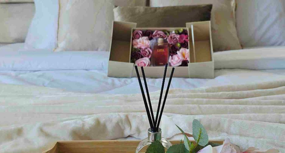 For sale 4 bedrooms house in East Pattaya, Pattaya