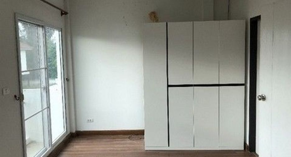 Haus zum Kauf mit 1 Zimmer in Phibun Mangsahan, Ubon Ratchathani
