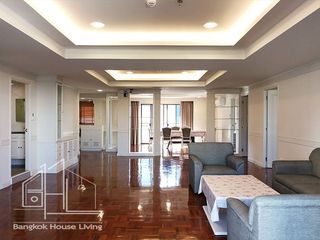 For rent 3 bedrooms condo in Khlong Toei, Bangkok