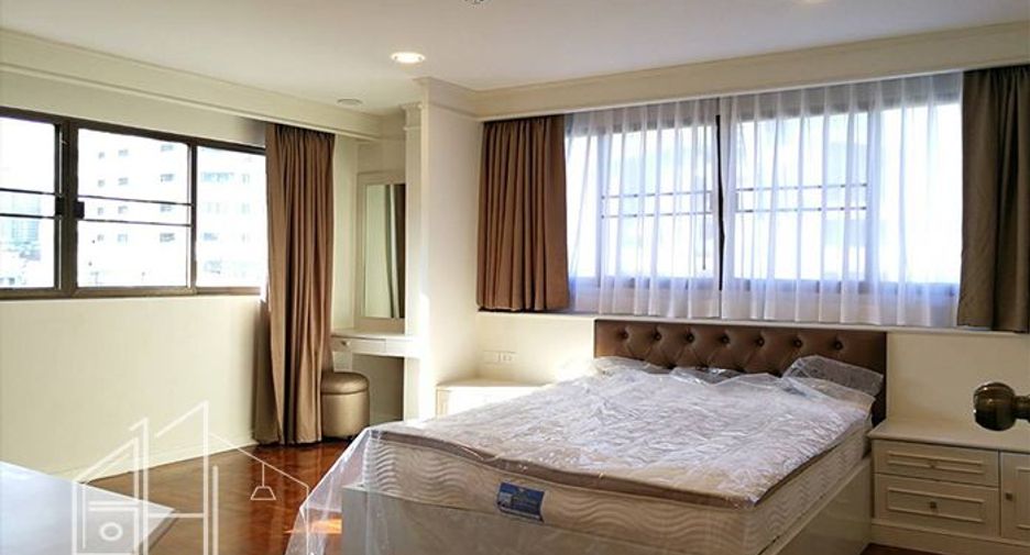 Condo en alquiler de 3 habitaciones en Khlong Toei, Bangkok
