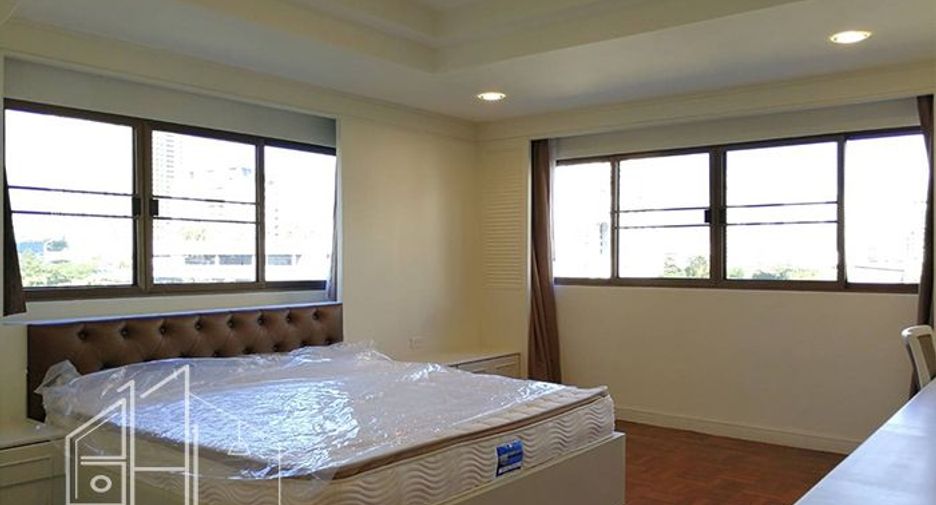 Condo en alquiler de 3 habitaciones en Khlong Toei, Bangkok