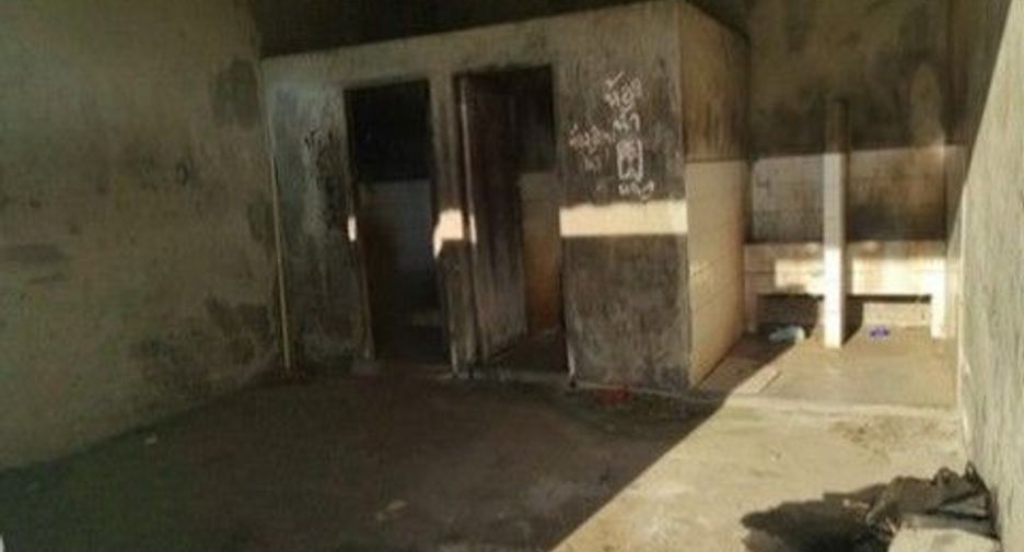 À vendre 1 chambre entrepôt à Phibun Mangsahan, Ubon Ratchathani