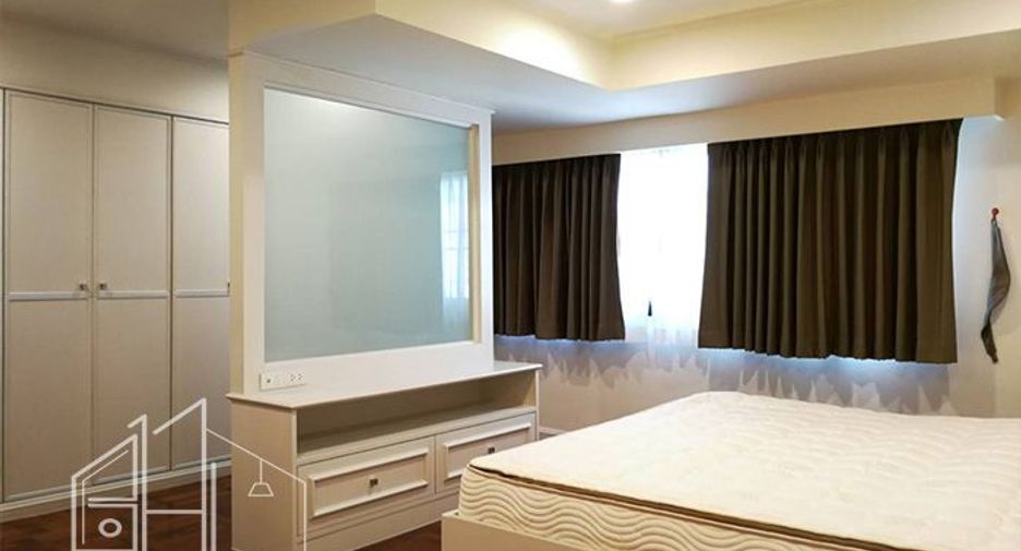 Apartamento en alquiler de 3 habitaciones en Khlong Toei, Bangkok