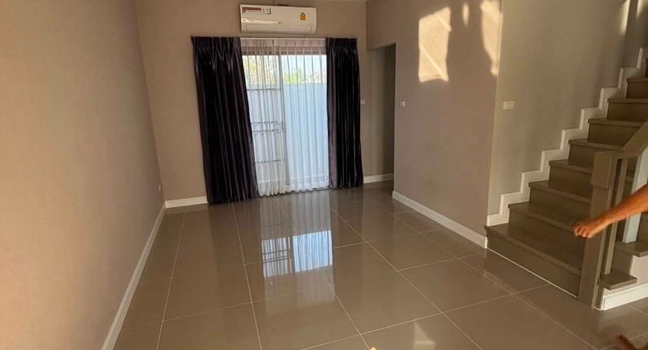 For sale 4 bedrooms house in San Sai, Chiang Mai