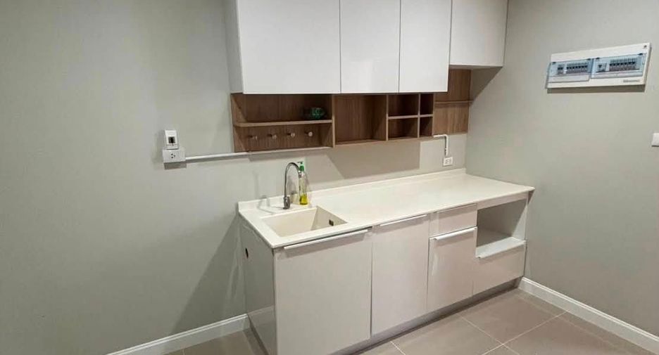 For sale 4 bedrooms house in San Sai, Chiang Mai