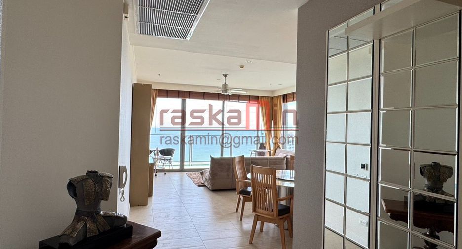 À vendre 3 chambres condo à North Pattaya, Pattaya