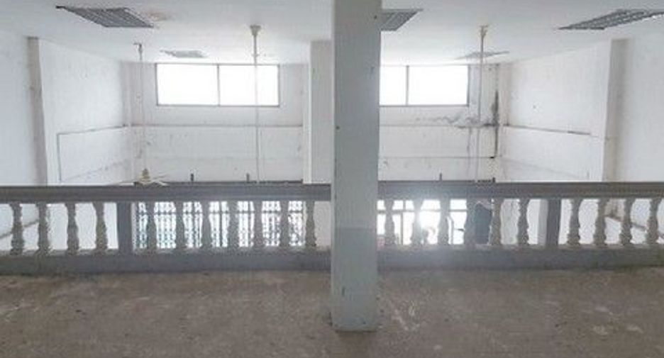 For sale 1 Beds retail Space in Phibun Mangsahan, Ubon Ratchathani
