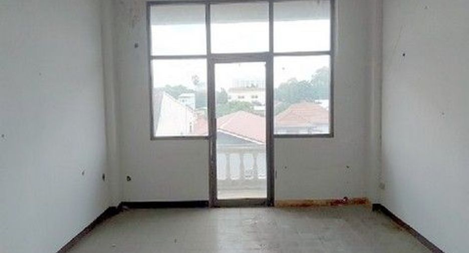 For sale 1 Beds retail Space in Phibun Mangsahan, Ubon Ratchathani