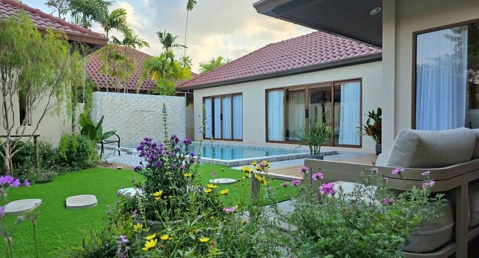 Villa en alquiler de 4 habitaciones en Huay Yai, Pattaya