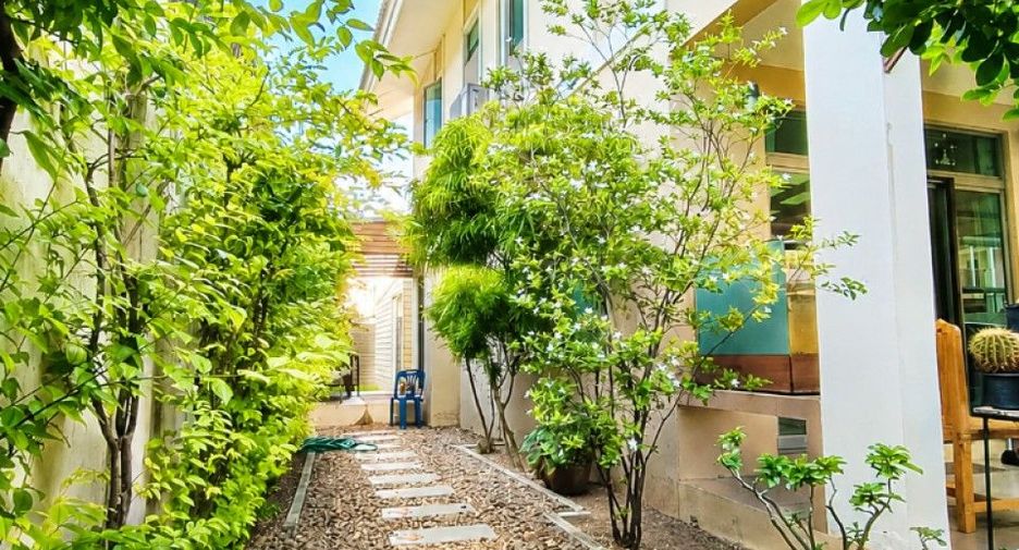 For sale 4 ベッドルーム house in Si Racha, Chonburi