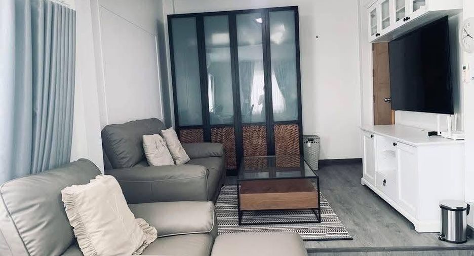 For rent 3 ベッドルーム villa in East Pattaya, Pattaya