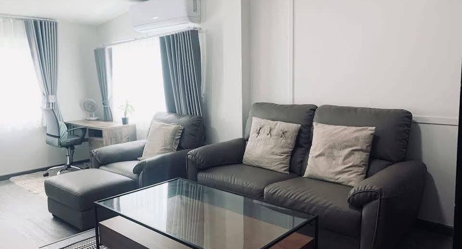 For rent 3 ベッドルーム villa in East Pattaya, Pattaya