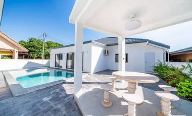 Haus zum Kauf mit 5 Zimmer in East Pattaya, Pattaya