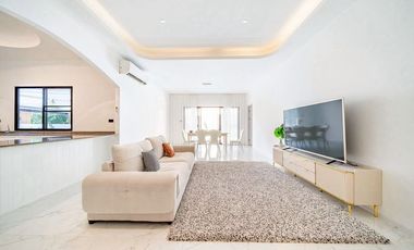 Haus zum Kauf mit 5 Zimmer in East Pattaya, Pattaya
