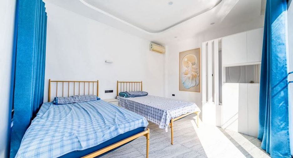 For sale 5 bedrooms house in East Pattaya, Pattaya