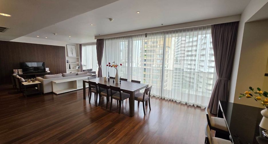 For rent 4 ベッドルーム apartment in Khlong Toei, Bangkok