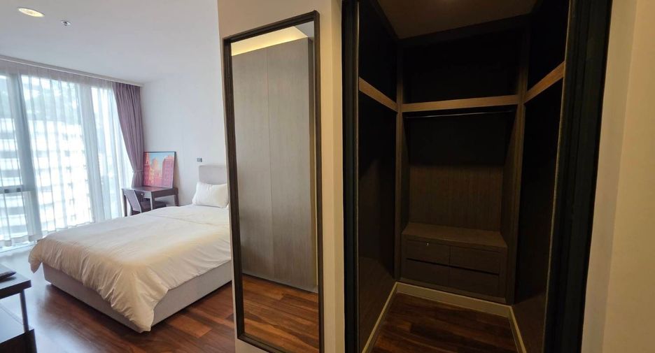 For rent 4 ベッドルーム apartment in Khlong Toei, Bangkok