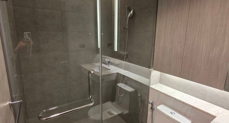 For rent 4 ベッドルーム apartment in Khlong Toei, Bangkok