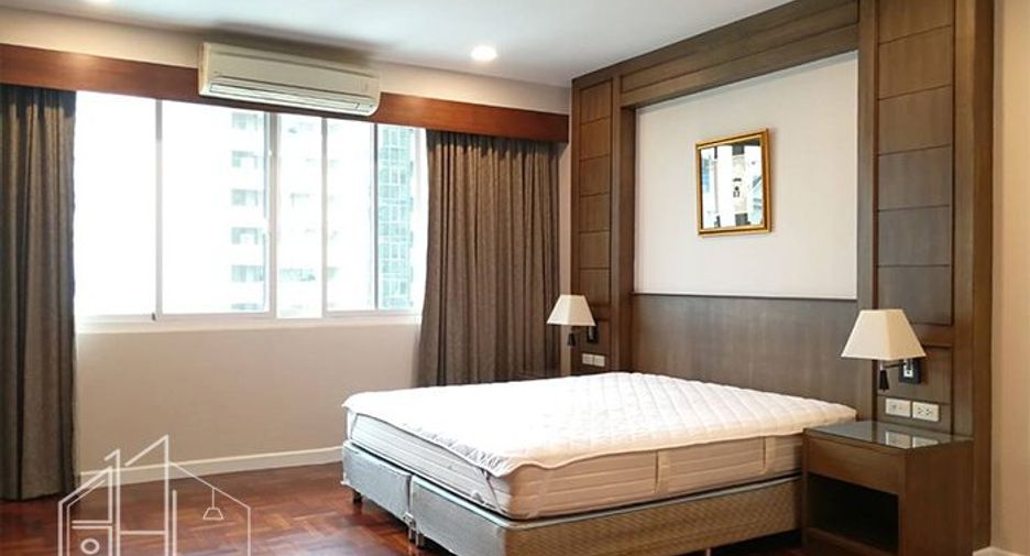 For rent 3 ベッドルーム condo in Khlong Toei, Bangkok