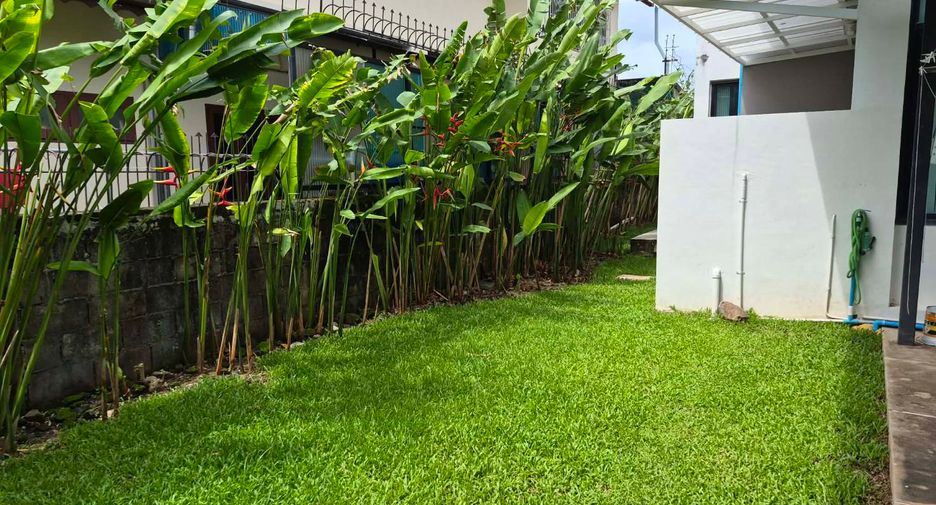 For rent 2 bedrooms villa in Mueang Phuket, Phuket