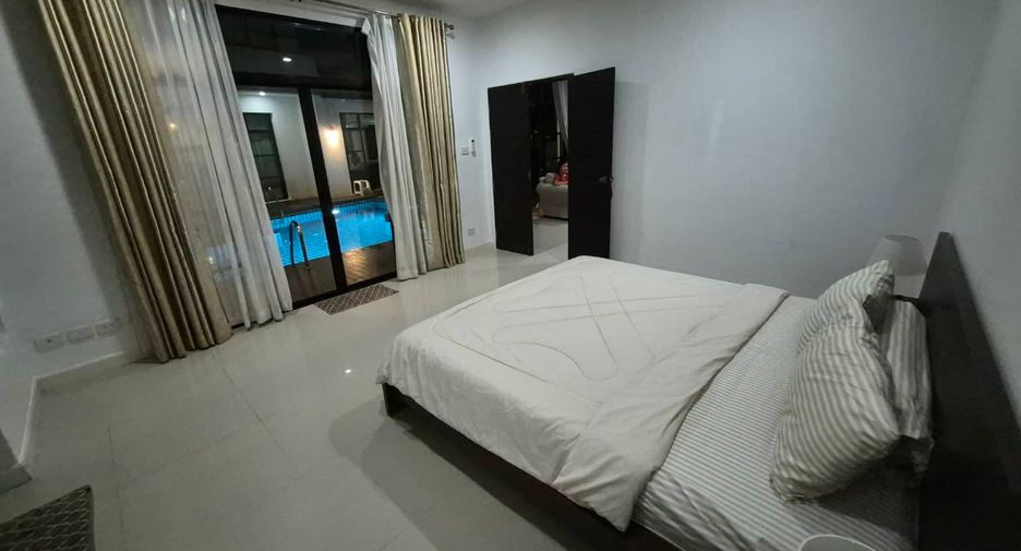 For rent 2 bedrooms villa in Mueang Phuket, Phuket