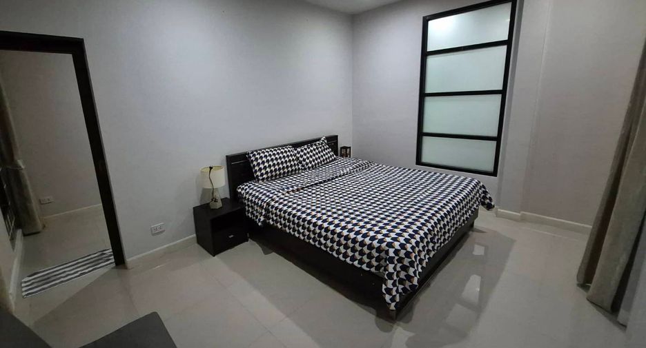 For rent 2 bedrooms villa in Mueang Phuket, Phuket
