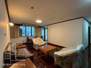 出租 2 卧室 公寓 在 Khlong Toei, 曼谷