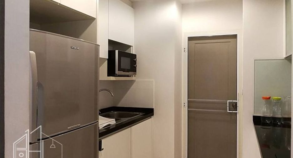 For rent and for sale 3 bedrooms condo in Khlong Toei, Bangkok