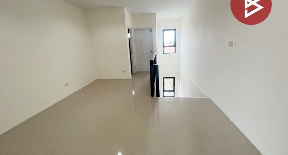 Gewerbefläche zum Kauf mit 3 Zimmer in Bang Phli, Samut Prakan