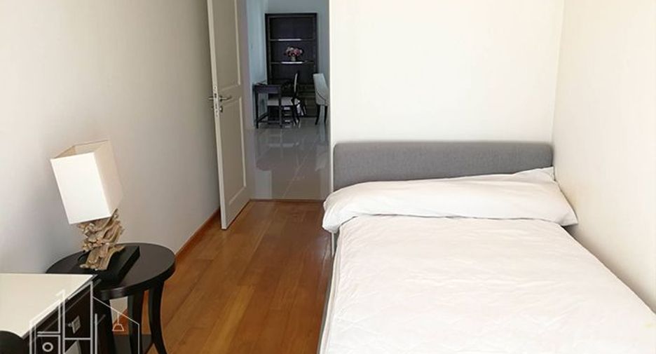 For rent and for sale 3 bedrooms condo in Khlong Toei, Bangkok