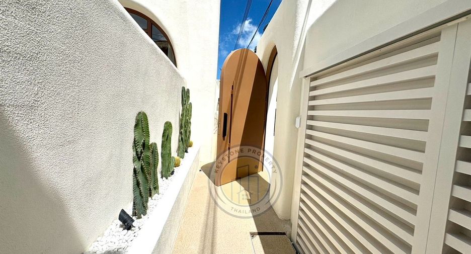 For sale 4 ベッドルーム villa in Jomtien, Pattaya
