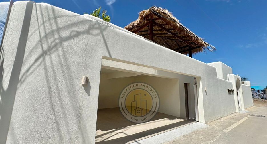 For sale 4 ベッドルーム villa in Jomtien, Pattaya