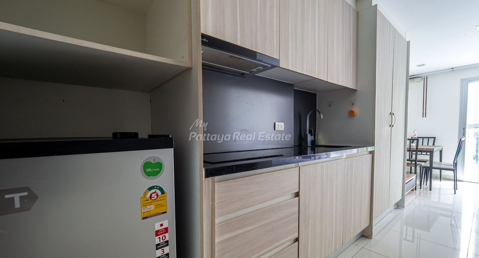 For sale studio condo in Pratumnak, Pattaya