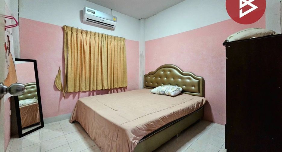 For sale 4 bedrooms house in Mueang Chon Buri, Chonburi
