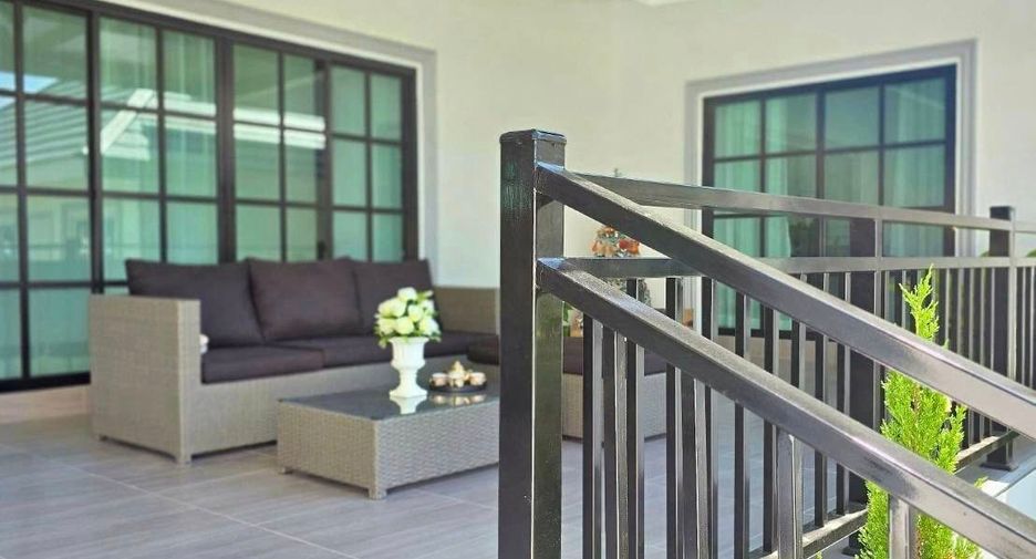 À vendre 5 chambres maison à East Pattaya, Pattaya